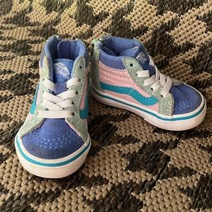 VGUC Toddler Vans
